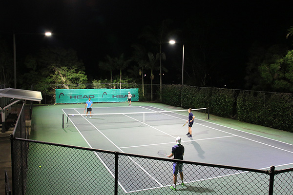 Club Coops Tennis Centre - Tennis Court Lighting